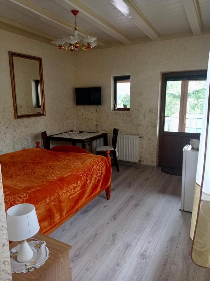 Gosciniec Zoska Hostel Ostrzyce Kültér fotó